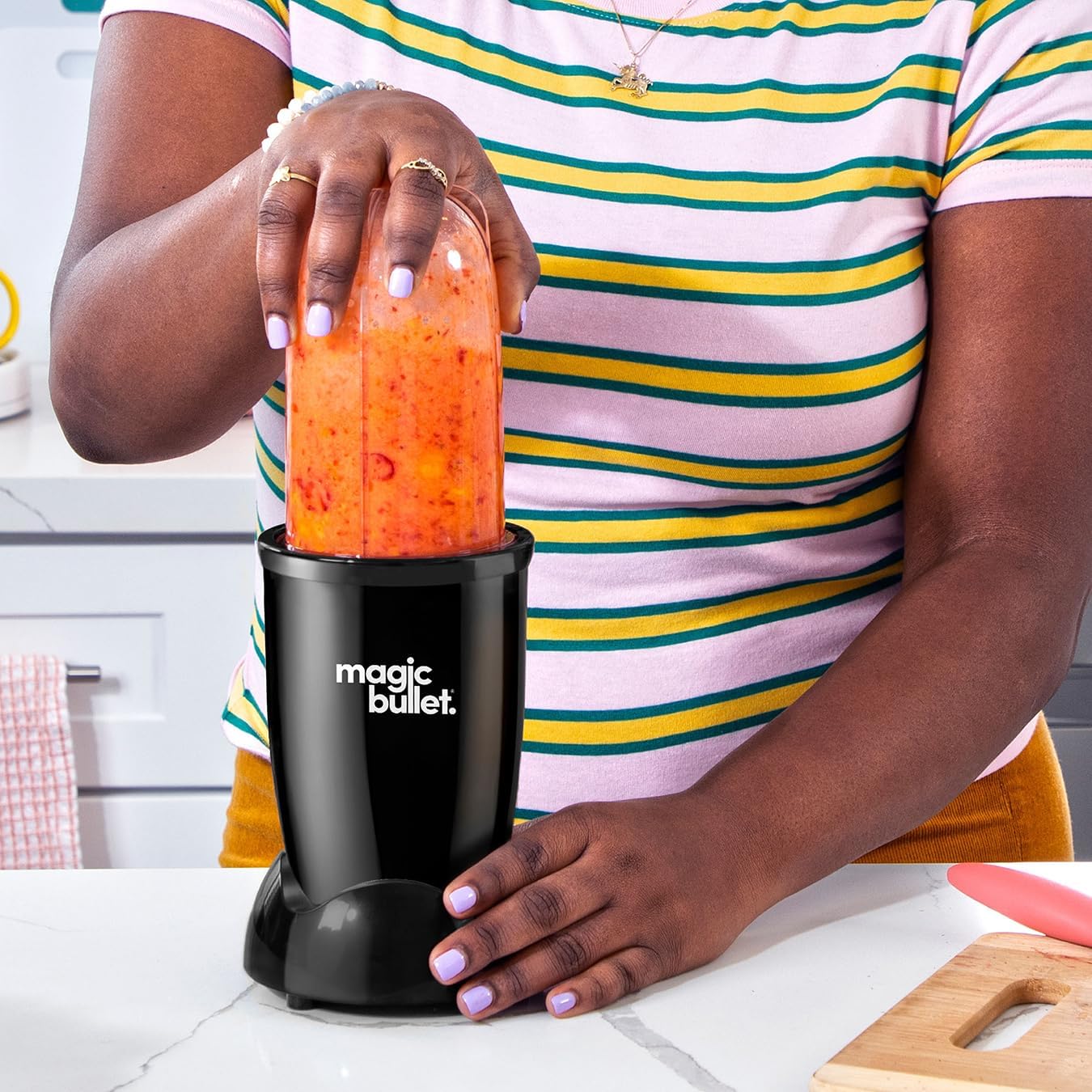 Magic Bullet Blender 7 Piece Set in Black, Powerful 10,000 RPM, Sleek, Compact and Portable