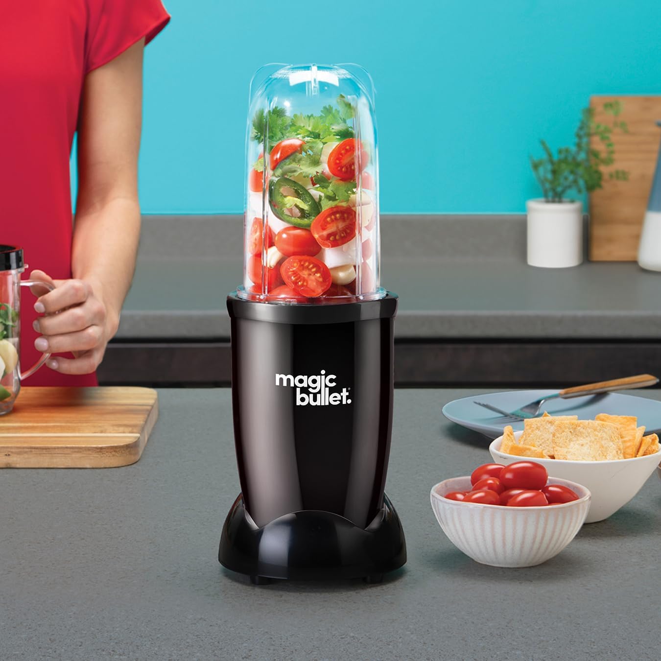 Magic Bullet Blender 7 Piece Set in Black, Powerful 10,000 RPM, Sleek, Compact and Portable